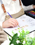 Personalize your nails for free