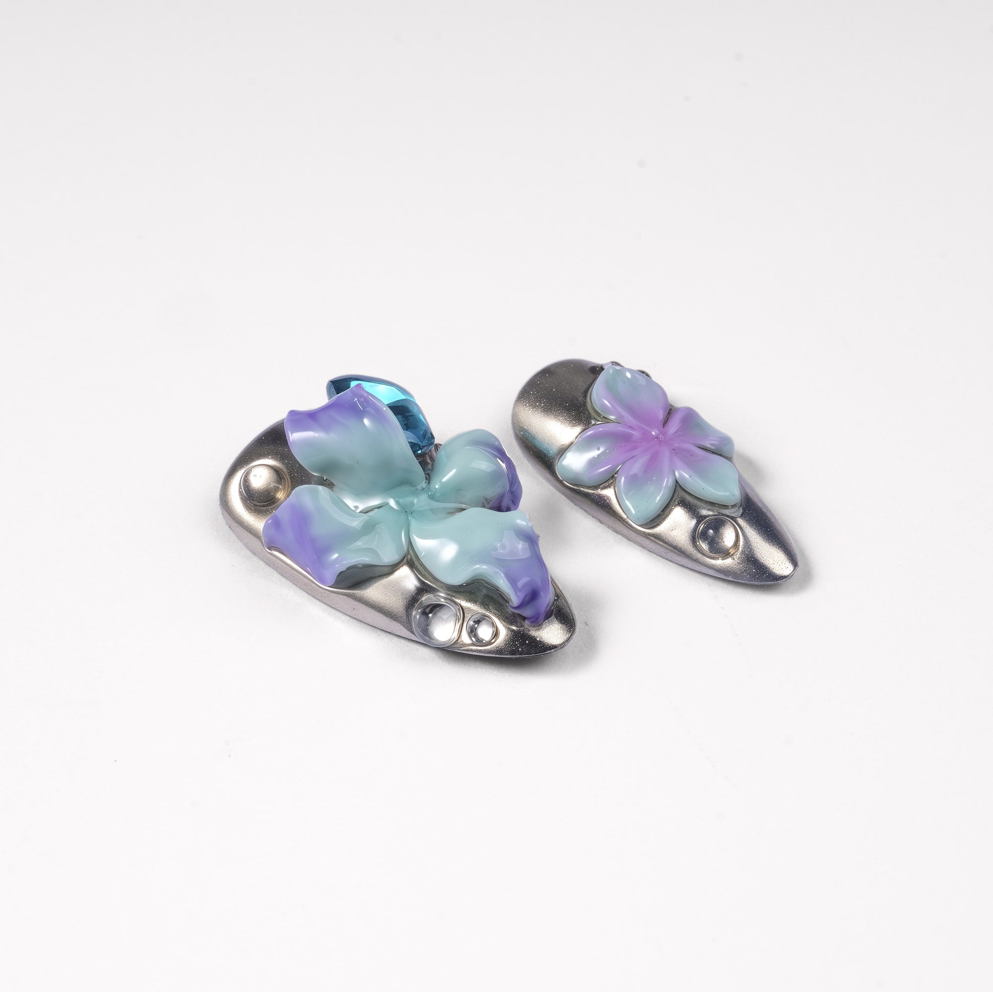 Moon Orchid Handmade Press On Nails