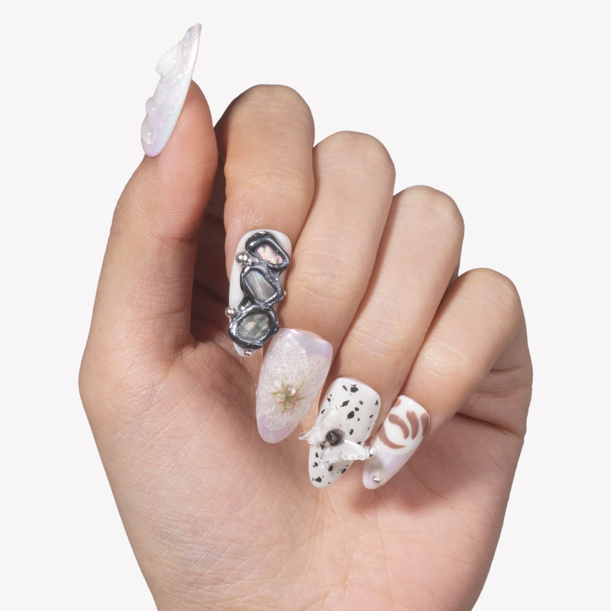 Artistry Reverie Handmade Press On Nails