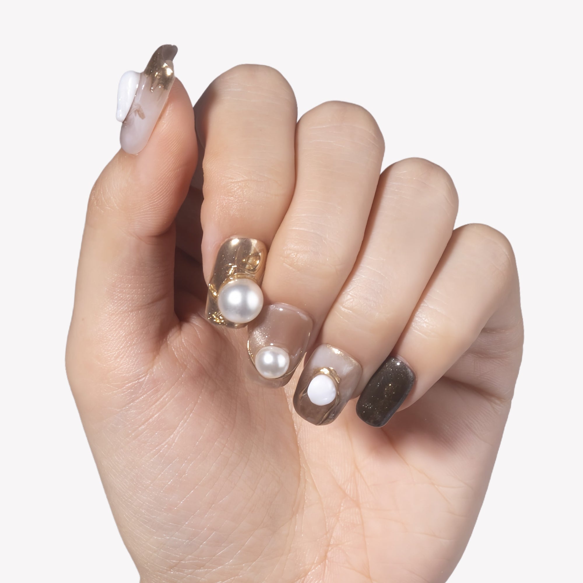 Gilded Pearl Handmade Press On Nails