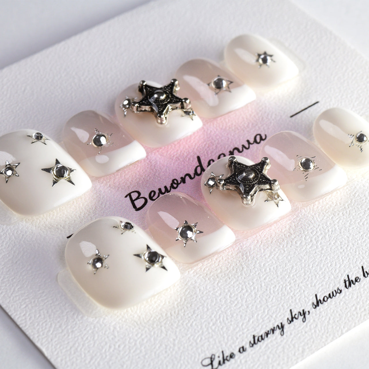 Exquisite Antique Stars Squoval Short Arcylic Handmade Press On Nails With Pearls -BEYONDCANVA
