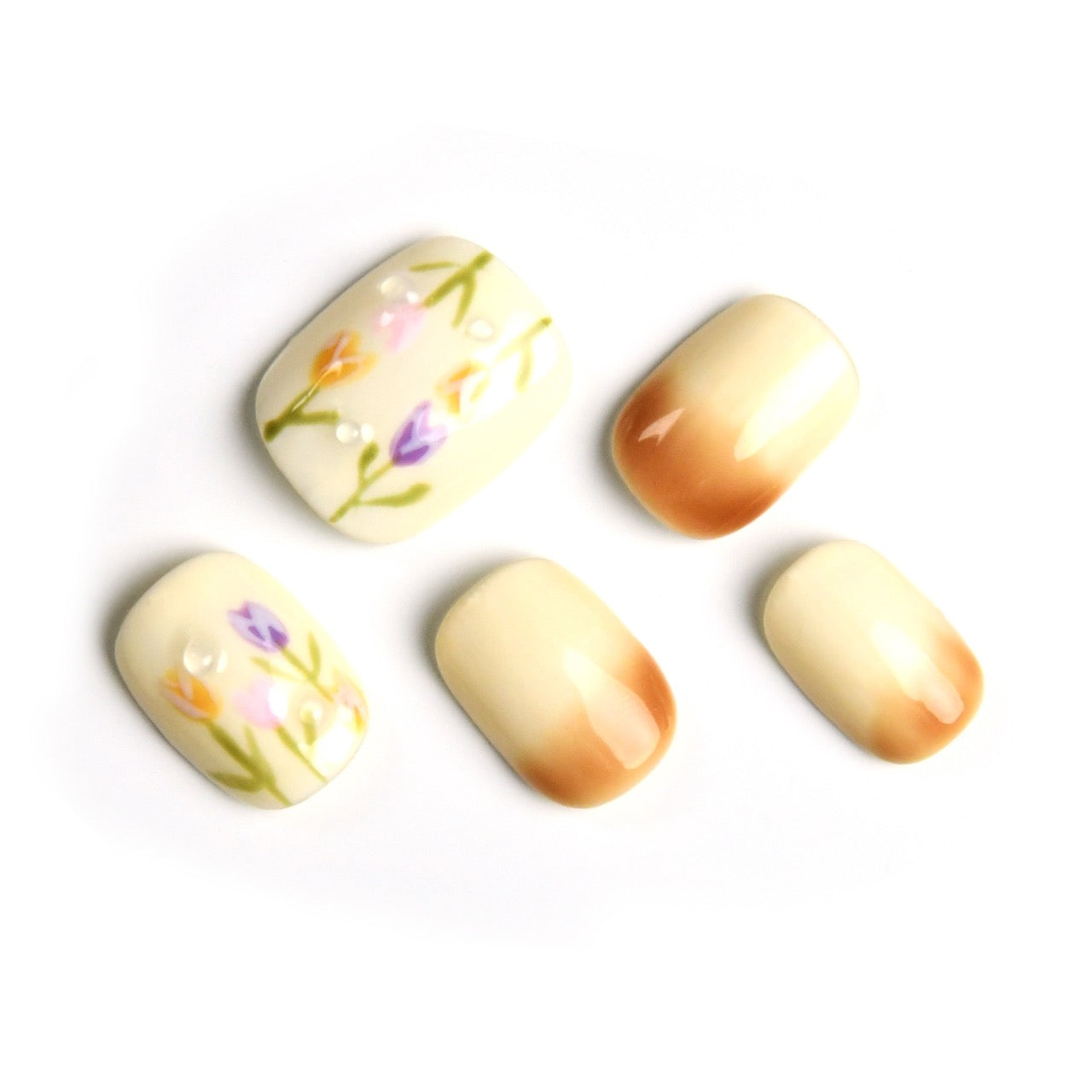 French Floral Ombre White Short Squoval Glossy Handmade Press On Nails BEYONDCANVA