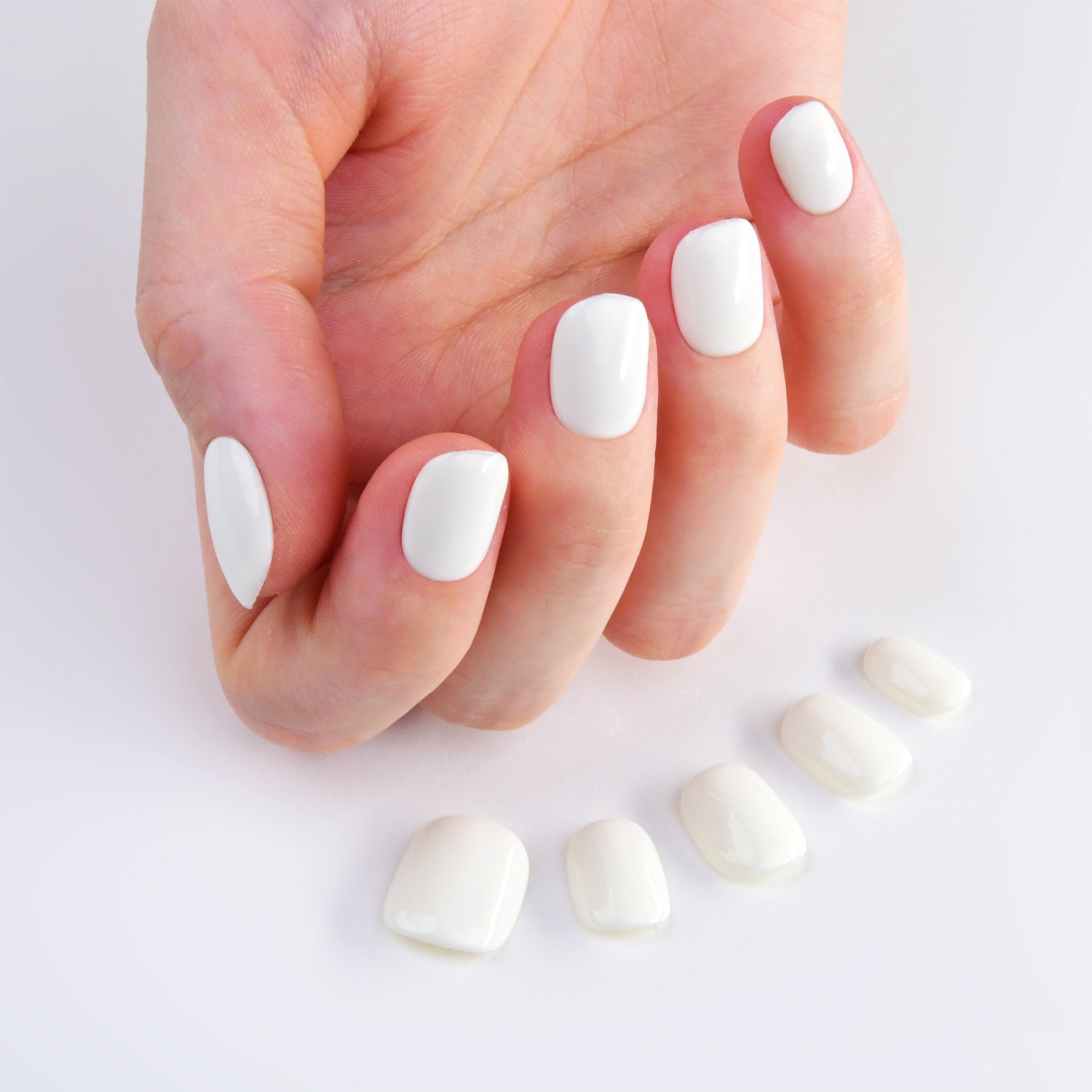 Exquisite White Glitter Acrylic Short Oval Handmade Press On Nails BEYONDCANVA