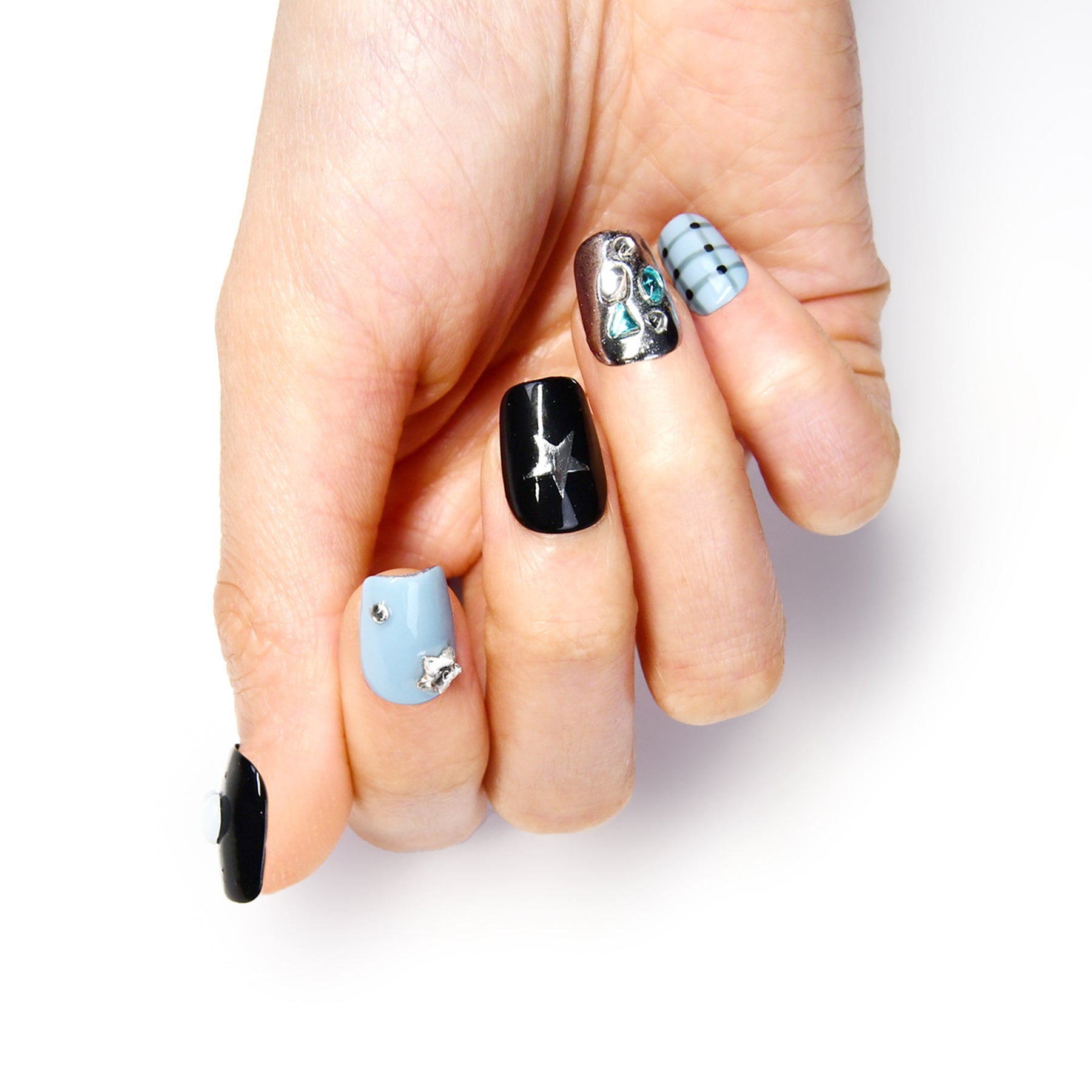 Exquisite Black Short Coffin Handmade Press On Nails With Heart Design BEYONDCANVA