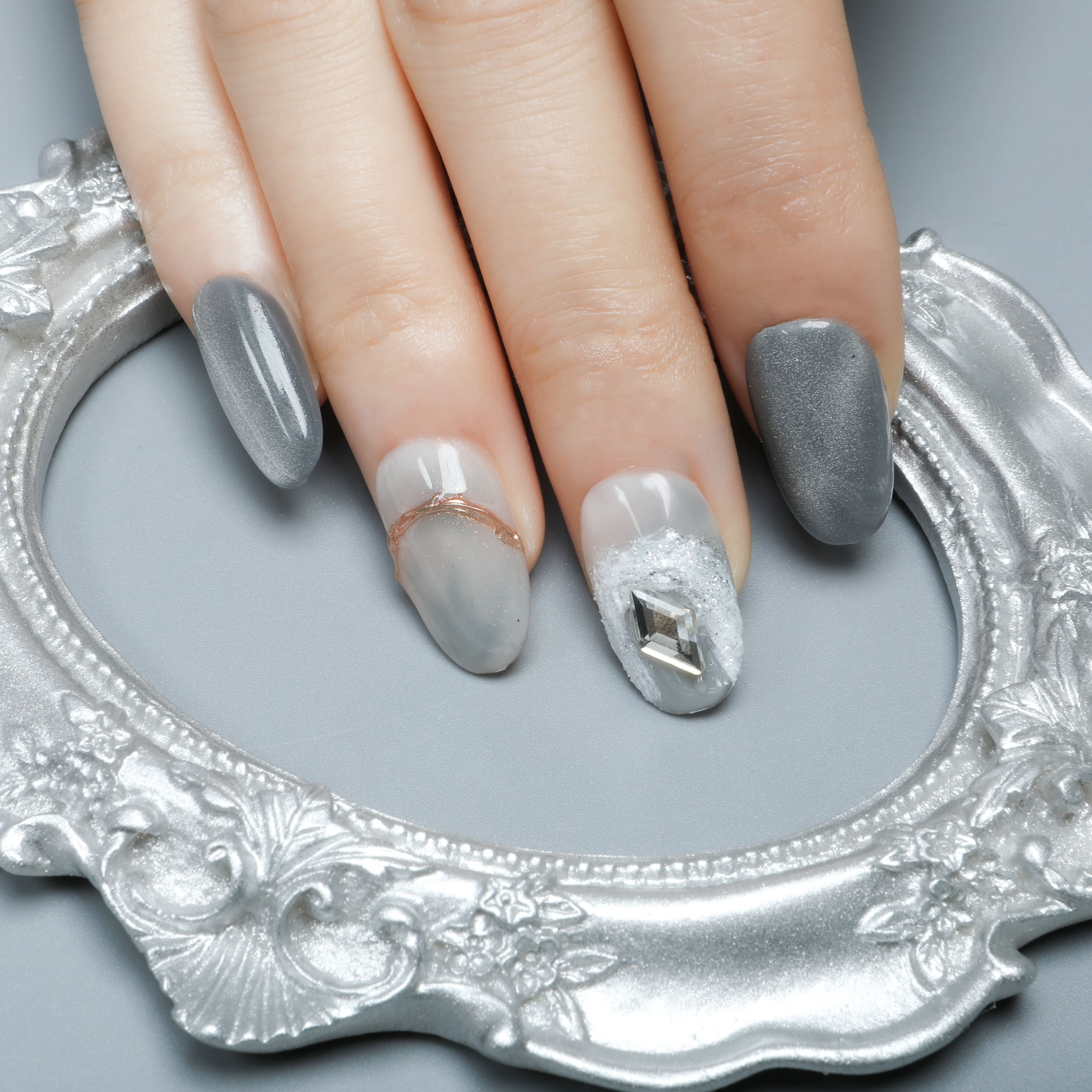 Silver Luxe Handmade Press On Nails