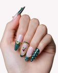 Noël Evergreen Handmade Press On Nails